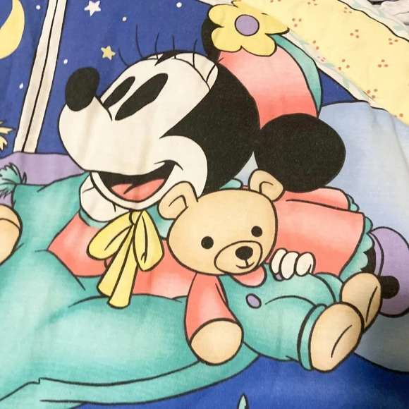 Vintage Mickey Mouse Minnie Crib Quilt Comforter Blanket and  Headboard Cover - Picture 16 of 16